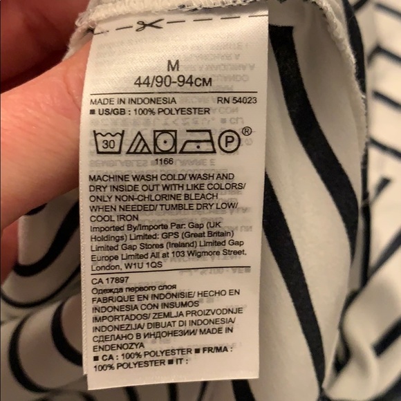 Banana Republic Top - Picture 5 of 5